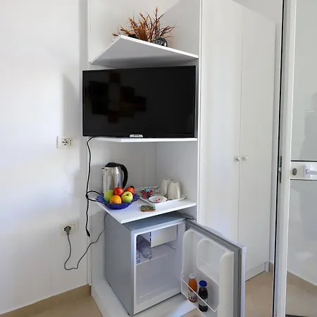 Berat Central Studio Extérieur photo