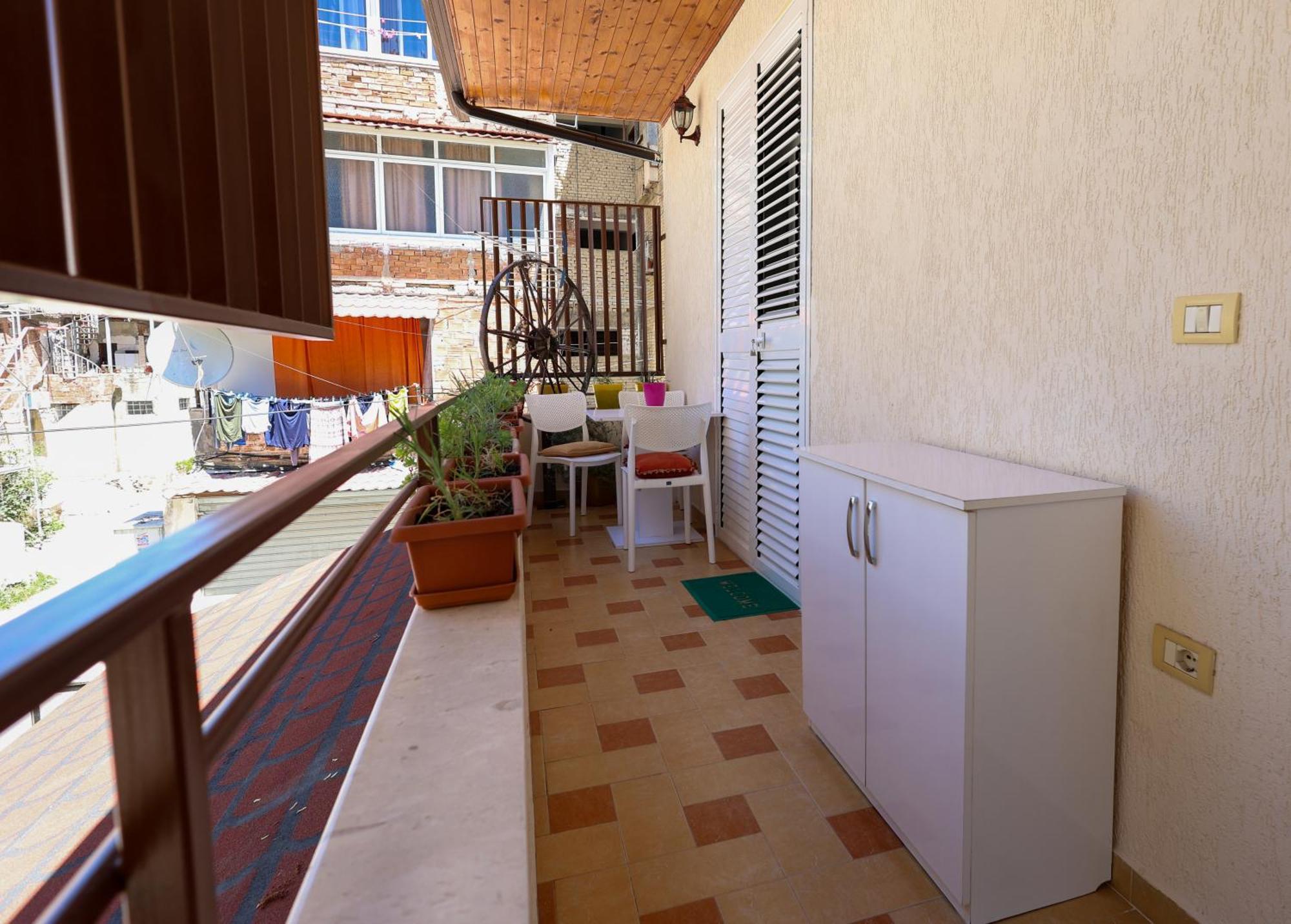 Berat Central Studio Берат